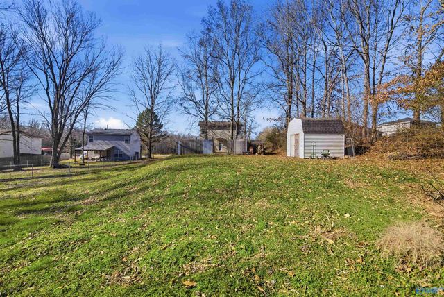 311 Jacks Road, New Market, AL 35761