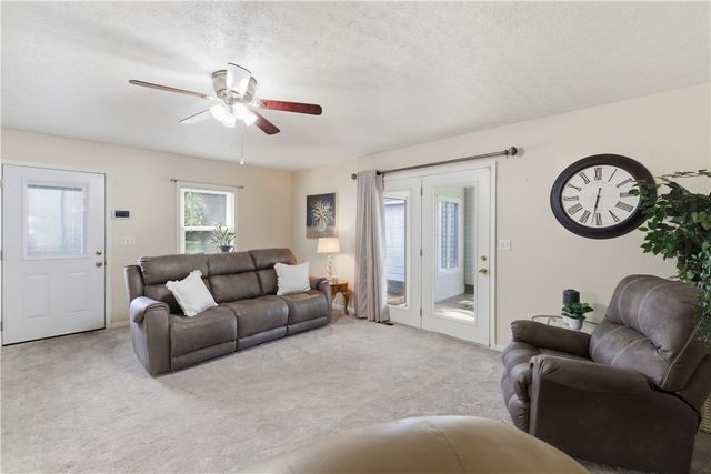 403 Ridgebury Drive, Xenia, OH 45385