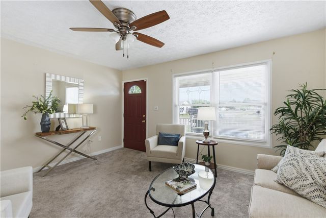403 Ridgebury Drive, Xenia, OH 45385
