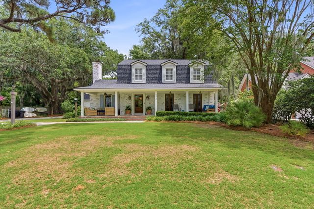 972 Equestrian Drive, Mount Pleasant, SC 29464