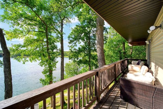 192 Eastshore Drive, Jerome, MI 49249