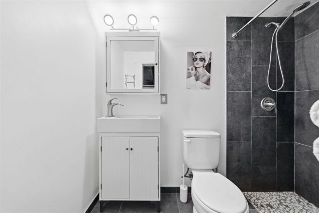 192 Eastshore Drive, Jerome, MI 49249