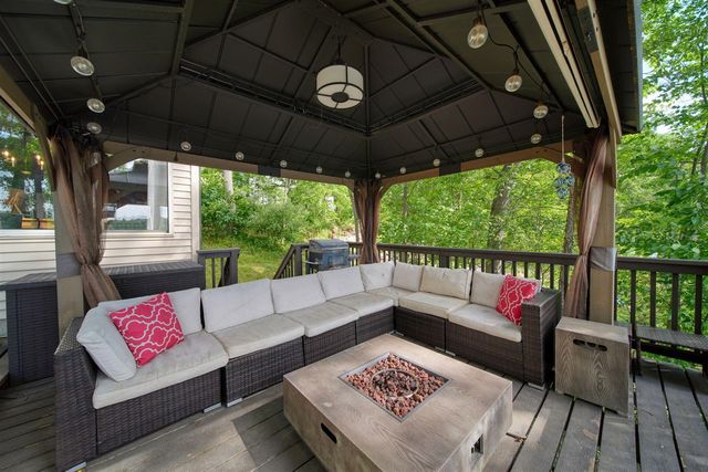 192 Eastshore Drive, Jerome, MI 49249