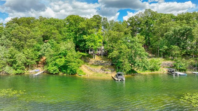 192 Eastshore Drive, Jerome, MI 49249