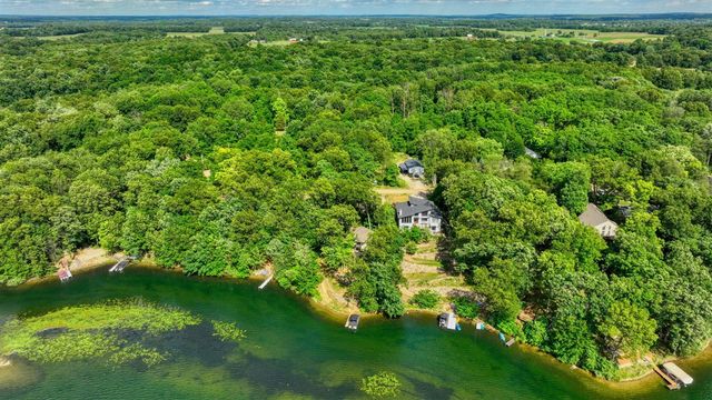 192 Eastshore Drive, Jerome, MI 49249