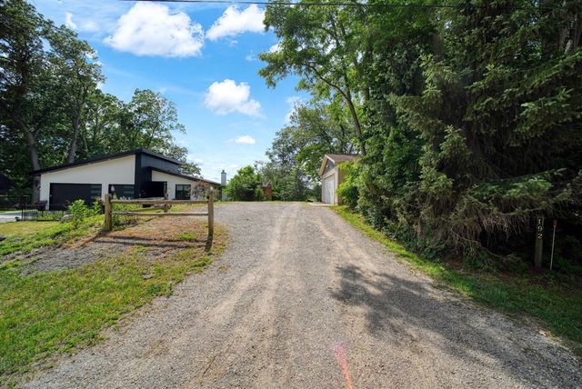 192 Eastshore Drive, Jerome, MI 49249