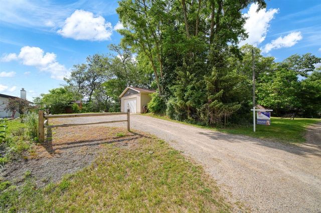 192 Eastshore Drive, Jerome, MI 49249