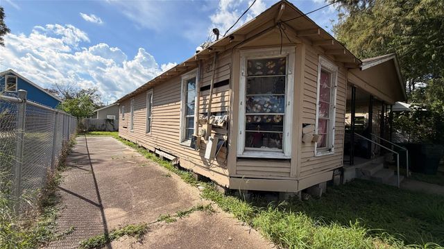 2409 Elysian Street, Houston, TX 77009