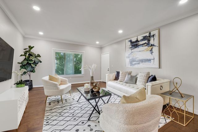 4487 Post Pl Apt 160, Nashville, TN 37205