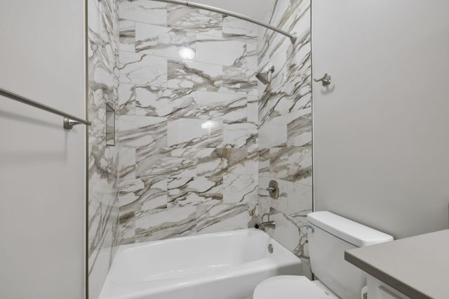 4487 Post Pl Apt 160, Nashville, TN 37205