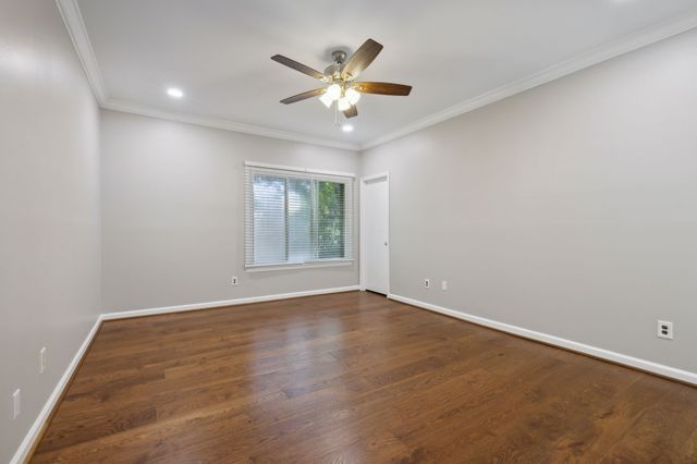 4487 Post Pl Apt 160, Nashville, TN 37205