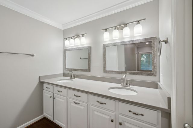 4487 Post Pl Apt 160, Nashville, TN 37205