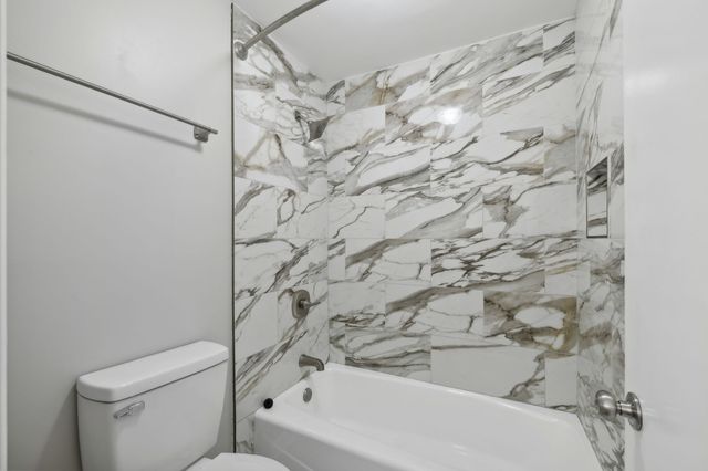 4487 Post Pl Apt 160, Nashville, TN 37205