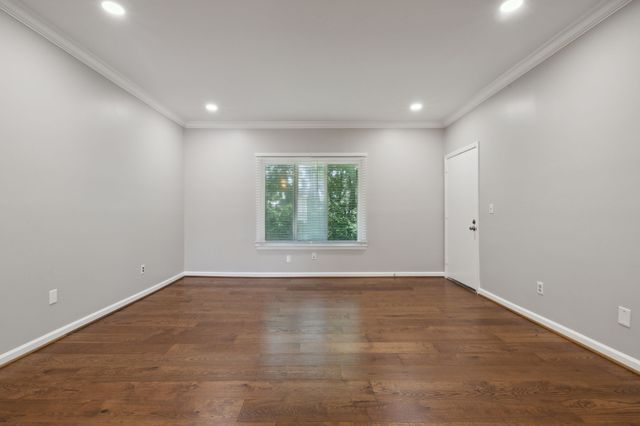 4487 Post Pl Apt 160, Nashville, TN 37205