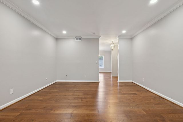 4487 Post Pl Apt 160, Nashville, TN 37205