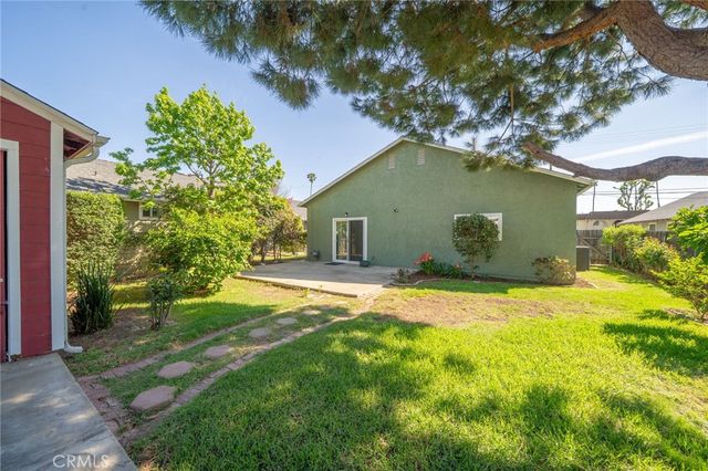 1389 3rd Street, La Verne, CA 91750