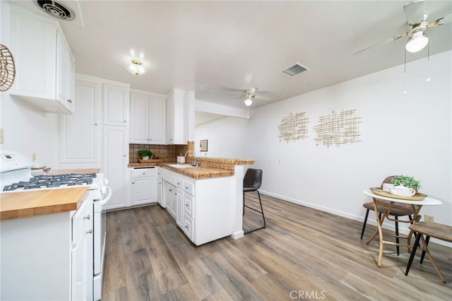 1389 3rd Street, La Verne, CA 91750