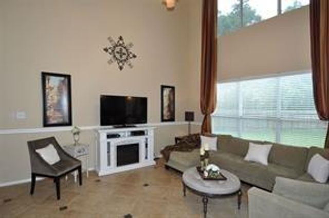 14107 Spring Mountain Lane, Houston, TX 77044