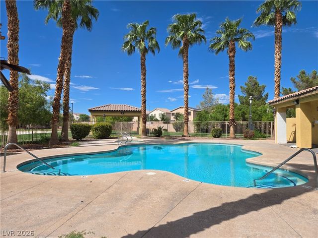 5935 Nuevo Leon Street 2, North Las Vegas, NV 89031
