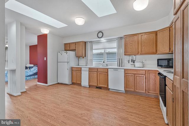 6984 BLUEBIRD HILL PL, Hughesville, MD 20637