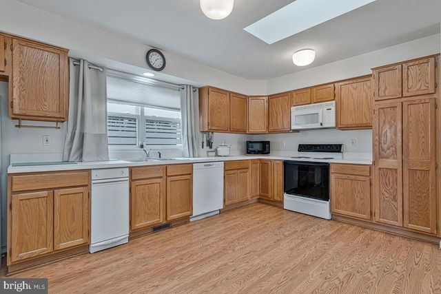 6984 BLUEBIRD HILL PL, Hughesville, MD 20637