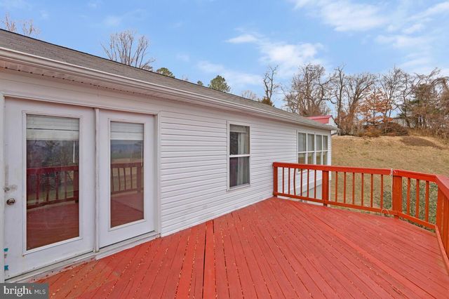 6984 BLUEBIRD HILL PL, Hughesville, MD 20637