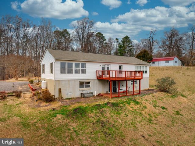 6984 BLUEBIRD HILL PL, Hughesville, MD 20637