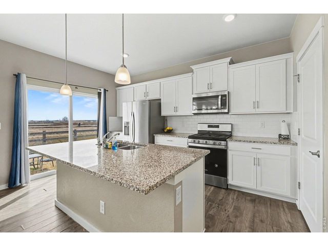4327 Fox Grove Dr, Fort Collins, CO 80524
