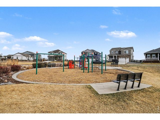 4327 Fox Grove Dr, Fort Collins, CO 80524