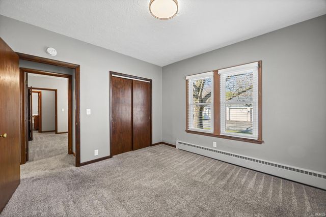 313 W Jackson Street, Mulberry, IN 46058