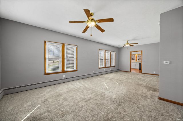 313 W Jackson Street, Mulberry, IN 46058