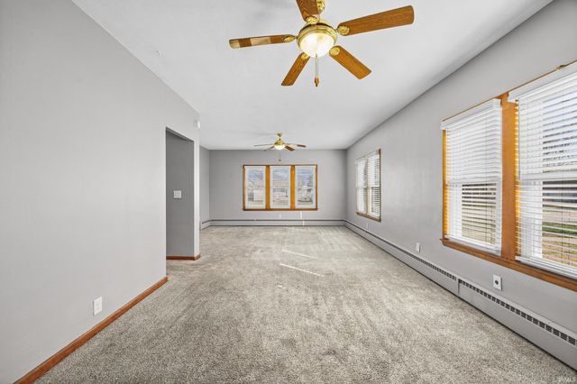 313 W Jackson Street, Mulberry, IN 46058