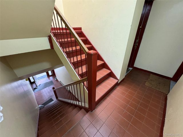 6139 168th Street 2F, Fresh Meadows, NY 11365
