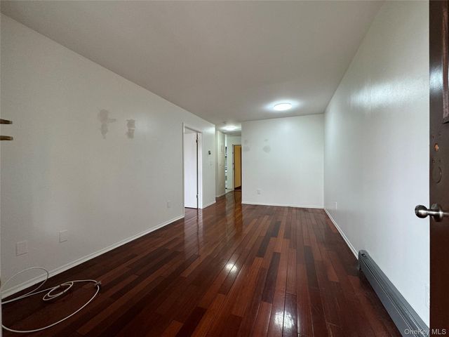 6139 168th Street 2F, Fresh Meadows, NY 11365