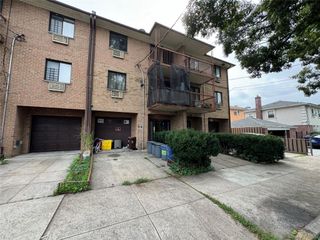 6139 168th Street 2F, Fresh Meadows, NY 11365
