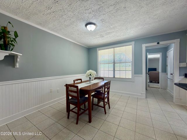 406 Wayne Street, Clinton, MS 39056