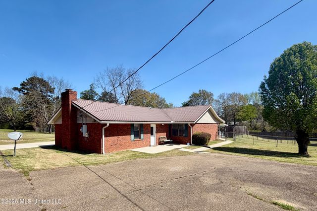 406 Wayne Street, Clinton, MS 39056