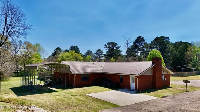 406 Wayne Street, Clinton, MS 39056