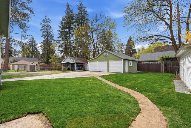 2114 S Grand Blvd, Spokane, WA 99203