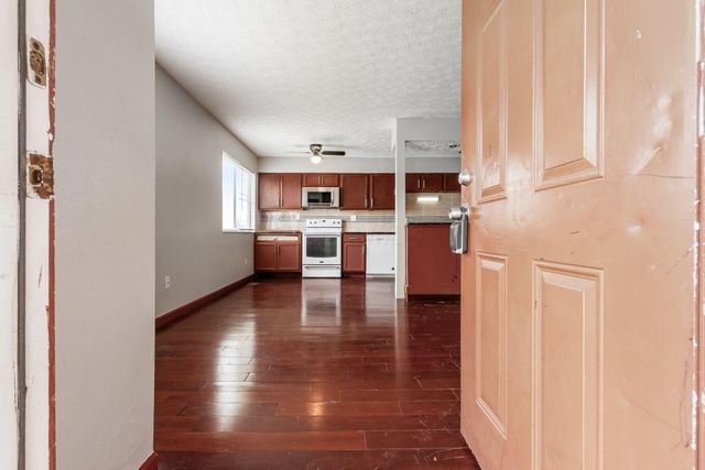2325 Laurelwood Drive, Columbus, OH 43229