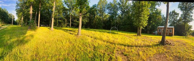 3202 Old Lego School Rd, Linden, TN 37096