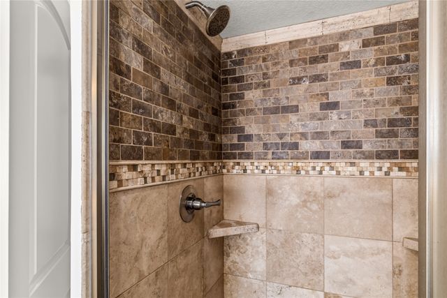 2805 149th Street, Urbandale, IA 50323