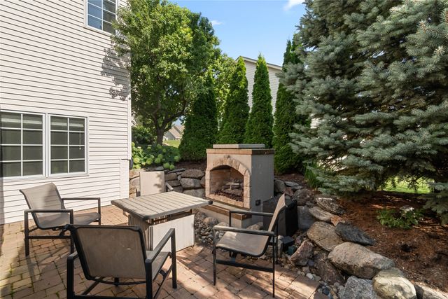 2805 149th Street, Urbandale, IA 50323