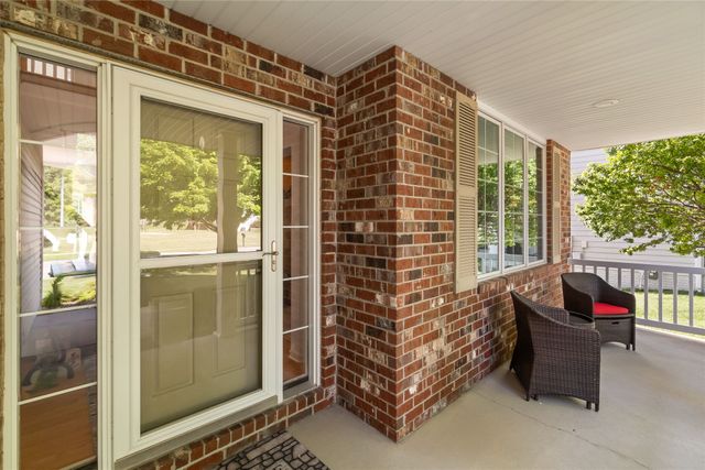 2805 149th Street, Urbandale, IA 50323