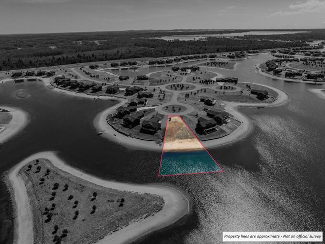N8815 N Fly Rod Court, New Lisbon, WI 53950