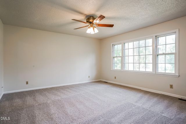 1531 Hamlett Drive, Henderson, NC 27536