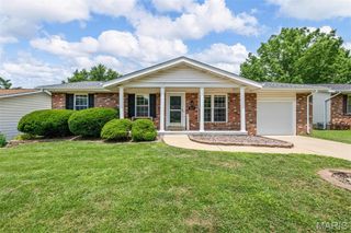 2511 Dimus Drive, Fenton, MO 63026