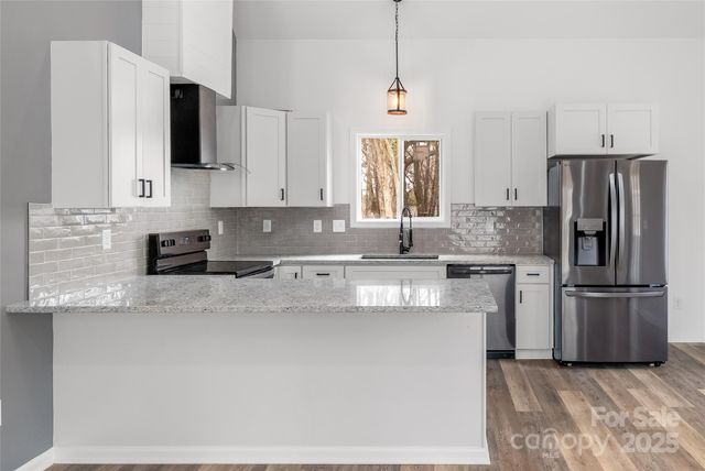 842 Lincoln Drive, Shelby, NC 28152