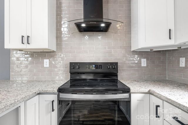 842 Lincoln Drive, Shelby, NC 28152