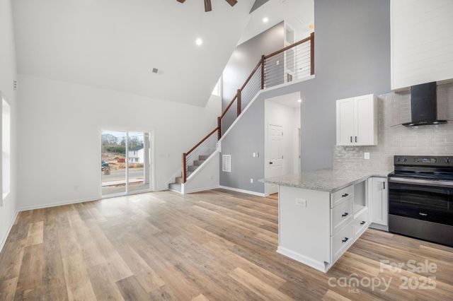 842 Lincoln Drive, Shelby, NC 28152